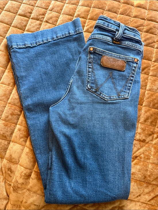 Wrangler Denim - Wrangler Women’s High-Rise Trouser Jeans - Blue Denim